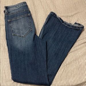 Risen flare jeans